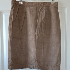 Chic Brown Suede Pencil Skirt